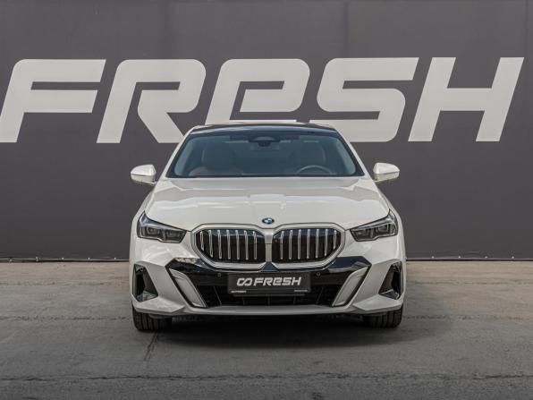 BMW 5 серии VIII (G60/G61/G68) с пробегом 2024 года, цена 7 150 000 рублей, 11169 км, седан, Автокод Объявления