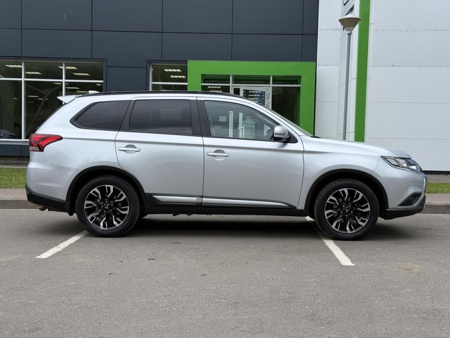 Mitsubishi Outlander III Рестайлинг 3 Ярославль  - изображение 4