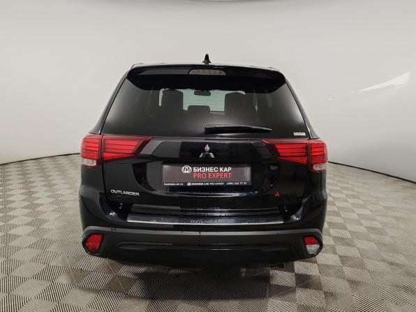 Mitsubishi Outlander III Рестайлинг 3 с пробегом 2021 года, цена 1 875 000 рублей, 191851 км, внедорожник, Автокод Объявления