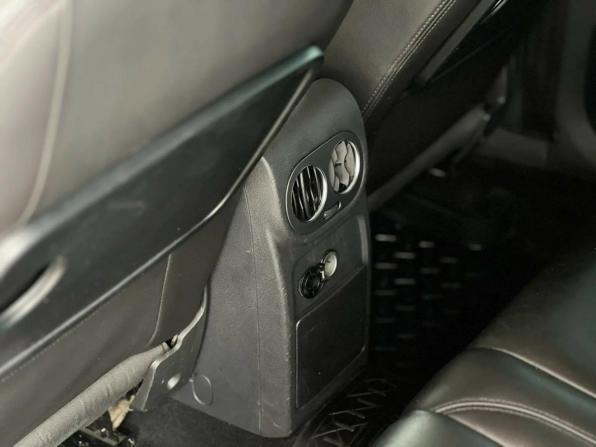 Volkswagen Tiguan I Рестайлинг с пробегом 2012 года, цена 1 095 000 рублей, 302492 км, внедорожник, Автокод Объявления