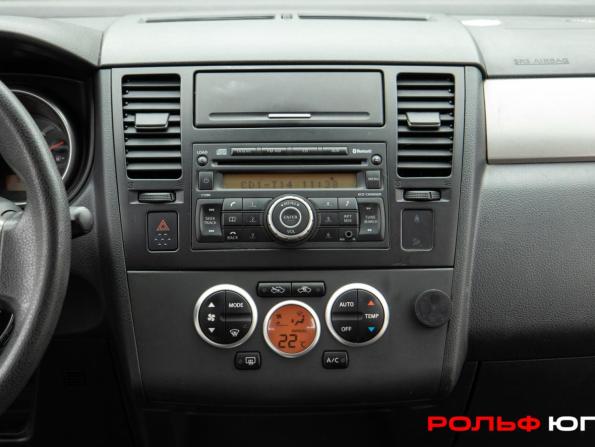 Nissan Tiida I Рестайлинг с пробегом 2011 года, цена 758 000 рублей, 99505 км, хэтчбек, Автокод Объявления