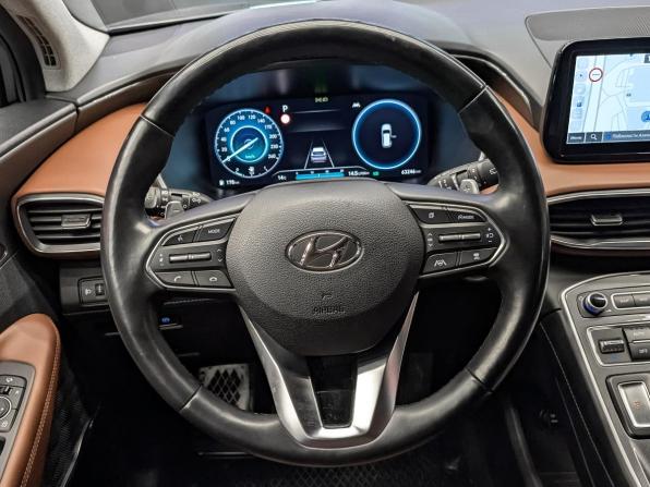 Hyundai Santa Fe IV Рестайлинг с пробегом 2021 года, цена 3 650 000 рублей, 63121 км, внедорожник, Автокод Объявления