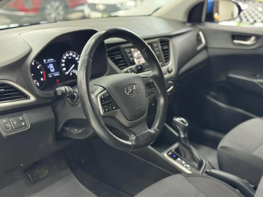 Hyundai Solaris II Шахты  - изображение 12