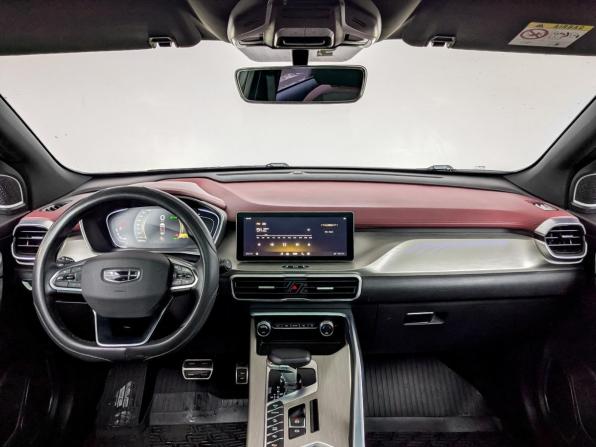 Geely Coolray I с пробегом 2023 года, цена 1 810 000 рублей, 40785 км, внедорожник, Автокод Объявления
