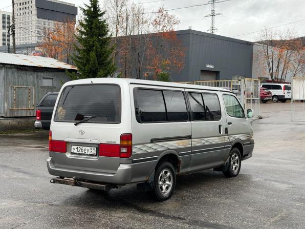 Toyota HiAce H100 с пробегом 2003 года, цена 699 000 рублей, 431000 км, минивэн, Автокод Объявления