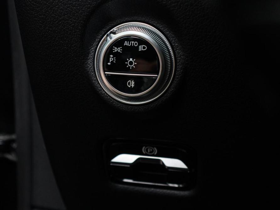 Mercedes-Benz C-Класс V (W206) Москва  - изображение 20