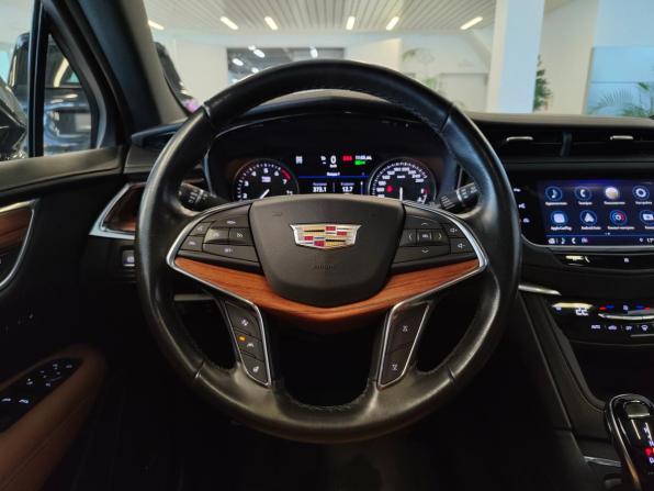 Cadillac XT5 I Рестайлинг с пробегом 2021 года, цена 2 934 000 рублей, 112790 км, внедорожник, Автокод Объявления