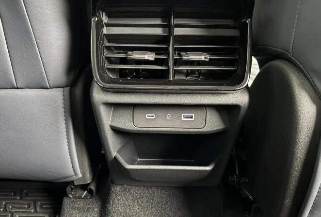 Geely Atlas II с пробегом 2024 года, цена 2 695 000 рублей, 28004 км, внедорожник, Автокод Объявления