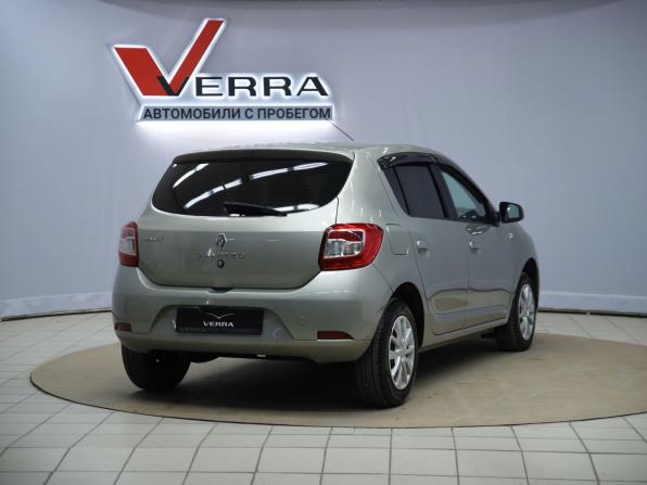 Renault Sandero II Рестайлинг с пробегом 2019 года, цена 850 000 рублей, 165112 км, хэтчбек, Автокод Объявления