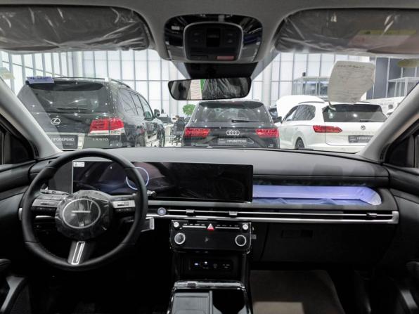Hyundai Tucson IV Рестайлинг с пробегом 2025 года, цена 4 450 000 рублей, 10 км, внедорожник, Автокод Объявления
