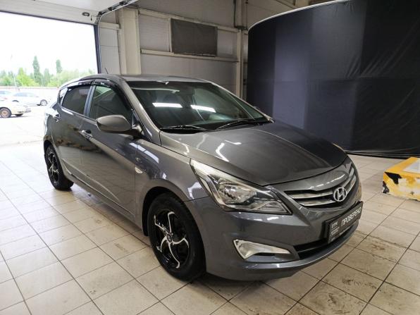 Hyundai Solaris I Рестайлинг с пробегом 2016 года, цена 920 000 рублей, 114082 км, хэтчбек, Автокод Объявления
