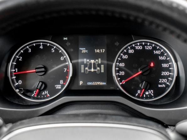 Toyota RAV4 V (XA50) с пробегом 2019 года, цена 2 397 000 рублей, 222955 км, внедорожник, Автокод Объявления