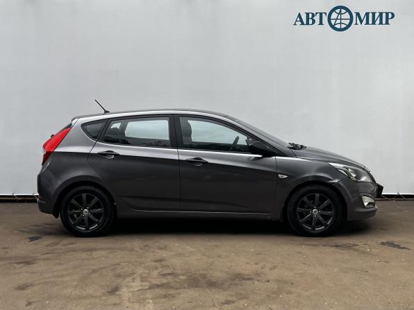 Hyundai Solaris I Рестайлинг с пробегом 2015 года, цена 870 000 рублей, 157650 км, хэтчбек, Автокод Объявления