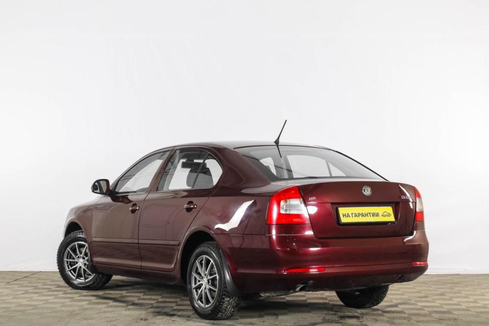 Skoda Octavia II (A5) Рестайлинг Тюмень  - изображение 5
