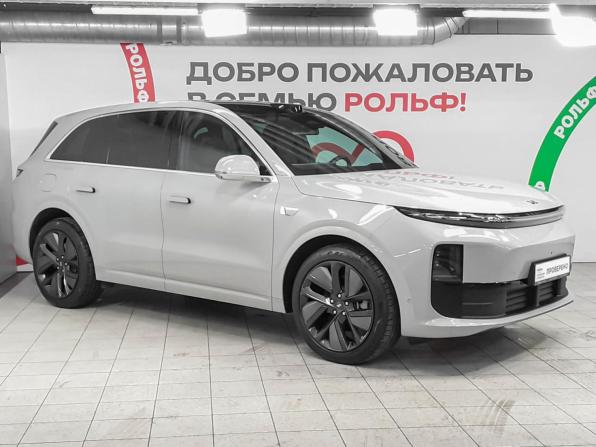 Li Auto (Lixiang) L6 с пробегом 2024 года, цена 5 540 000 рублей, 18500 км, внедорожник, Автокод Объявления