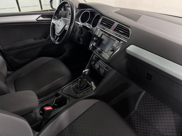 Volkswagen Tiguan II с пробегом 2018 года, цена 2 174 000 рублей, 68969 км, внедорожник, Автокод Объявления