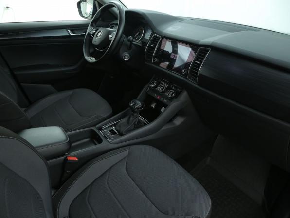 Skoda Kodiaq I с пробегом 2021 года, цена 2 541 000 рублей, 188200 км, внедорожник, Автокод Объявления