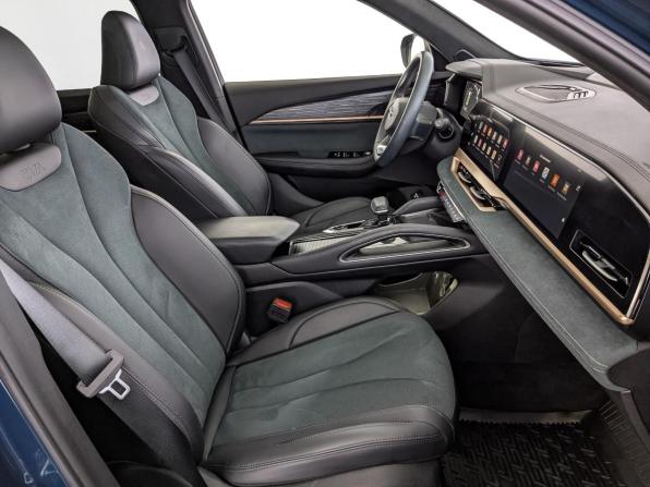 Geely Monjaro I с пробегом 2023 года, цена 2 770 000 рублей, 91026 км, внедорожник, Автокод Объявления