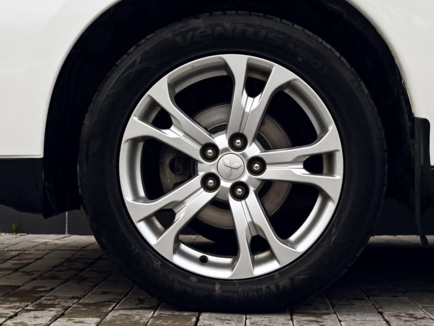 Mitsubishi Outlander III Екатеринбург  - изображение 21