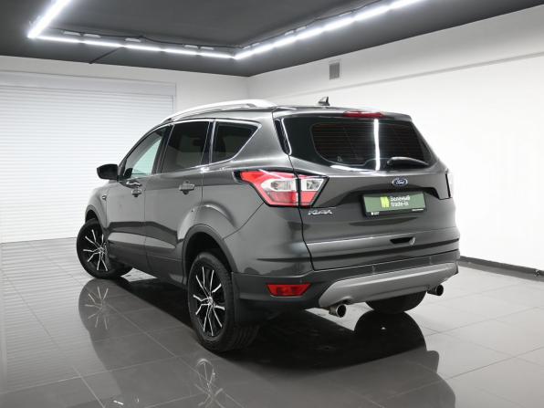 Ford Kuga II Рестайлинг с пробегом 2018 года, цена 1 595 000 рублей, 160002 км, внедорожник, Автокод Объявления