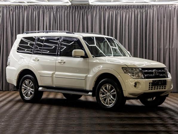 Mitsubishi Pajero IV Рестайлинг 1 с пробегом 2013 года, цена 1 995 000 рублей, 177311 км, внедорожник, Автокод Объявления
