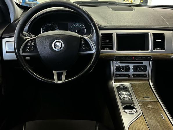 Jaguar XF I Рестайлинг с пробегом 2013 года, цена 1 040 000 рублей, 263879 км, седан, Автокод Объявления