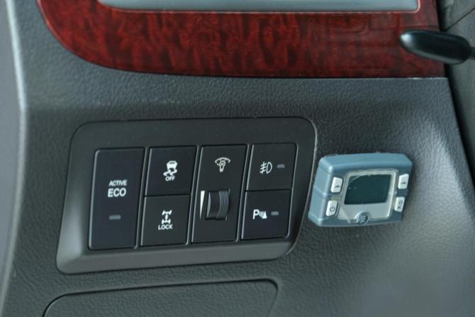 Hyundai Santa Fe II Рестайлинг с пробегом 2010 года, цена 1 099 000 рублей, 285000 км, внедорожник, Автокод Объявления