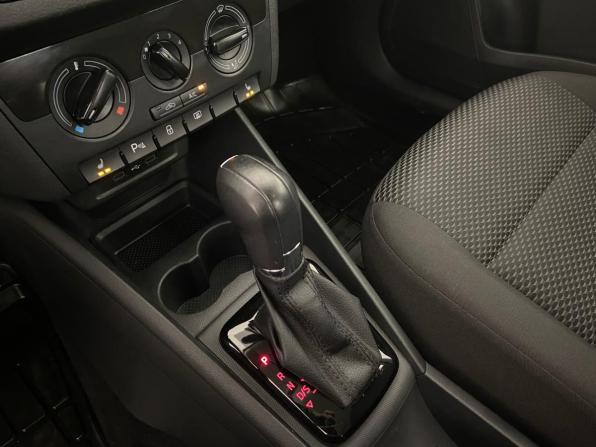Volkswagen Polo VI с пробегом 2022 года, цена 1 565 000 рублей, 106457 км, лифтбек, Автокод Объявления