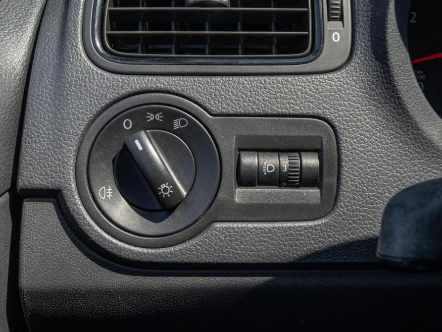Volkswagen Polo V Рестайлинг Краснодар  - изображение 18