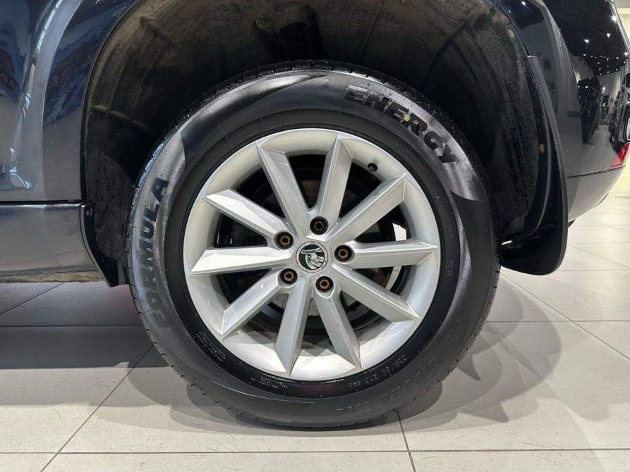 Skoda Yeti I Рестайлинг Москва  - изображение 17