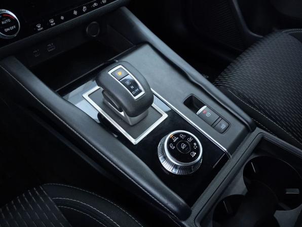Mitsubishi Outlander IV с пробегом 2021 года, цена 2 690 000 рублей, 132504 км, внедорожник, Автокод Объявления