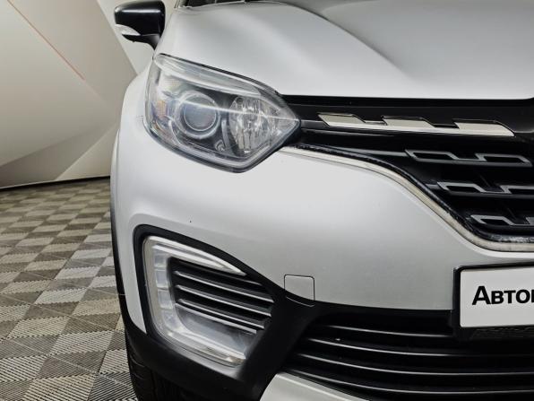 Renault Kaptur I Рестайлинг с пробегом 2021 года, цена 1 493 000 рублей, 94733 км, внедорожник, Автокод Объявления