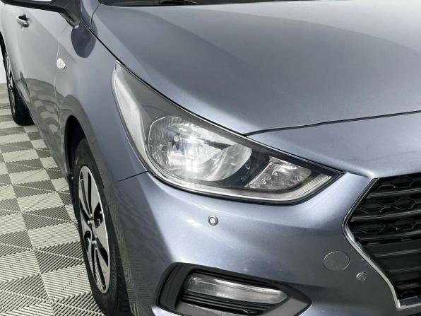 Hyundai Solaris II с пробегом 2017 года, цена 945 000 рублей, 172314 км, седан, Автокод Объявления