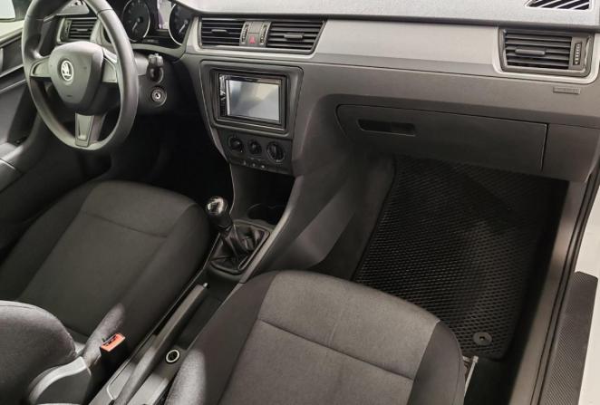 Skoda Rapid I с пробегом 2015 года, цена 970 000 рублей, 164298 км, лифтбек, Автокод Объявления