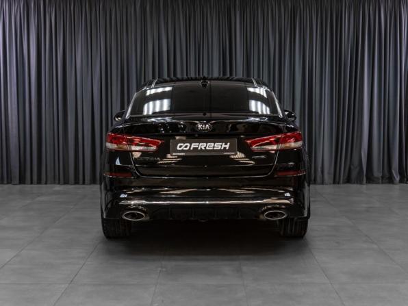 Kia Optima IV Рестайлинг с пробегом 2018 года, цена 2 279 000 рублей, 142208 км, седан, Автокод Объявления