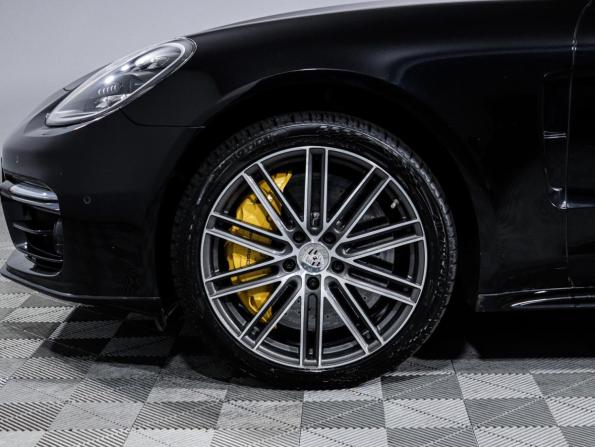 Porsche Panamera II с пробегом 2017 года, цена 7 471 302 рубля, 69653 км, лифтбек, Автокод Объявления