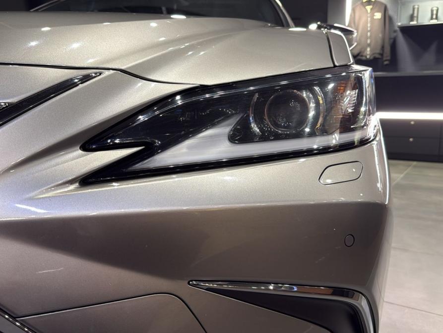 Lexus ES VII Тюмень  - изображение 10