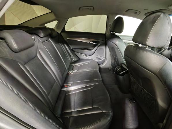 Hyundai i40 I с пробегом 2013 года, цена 799 000 рублей, 330603 км, седан, Автокод Объявления