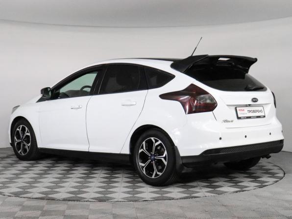 Ford Focus III с пробегом 2011 года, цена 580 000 рублей, 196347 км, хэтчбек, Автокод Объявления