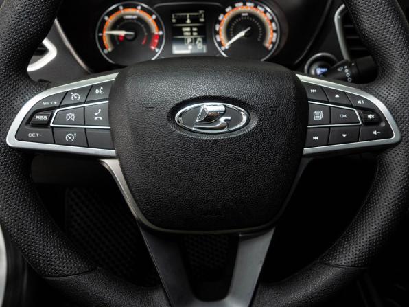 Lada (ВАЗ) Vesta I Рестайлинг (NG) с пробегом 2024 года, цена 1 388 000 рублей, 12100 км, седан, Автокод Объявления