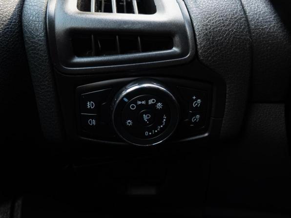 Ford Focus III с пробегом 2013 года, цена 680 000 рублей, 297852 км, хэтчбек, Автокод Объявления