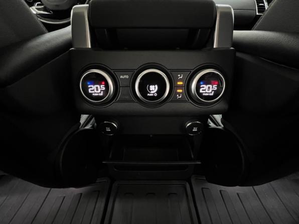 Land Rover Discovery V с пробегом 2018 года, цена 4 700 000 рублей, 66488 км, внедорожник, Автокод Объявления