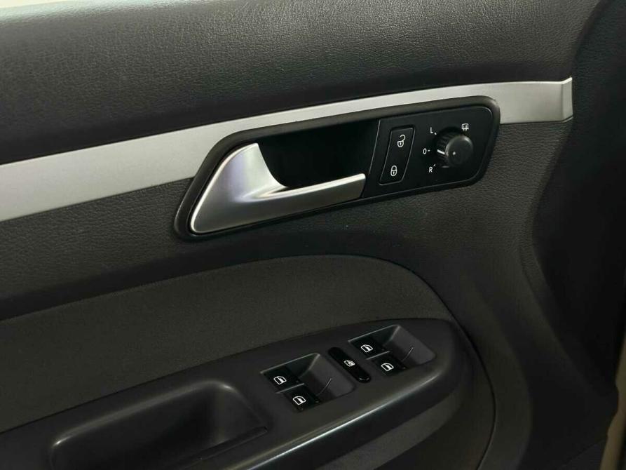 Volkswagen Touran I Рестайлинг 2 Москва  - изображение 8