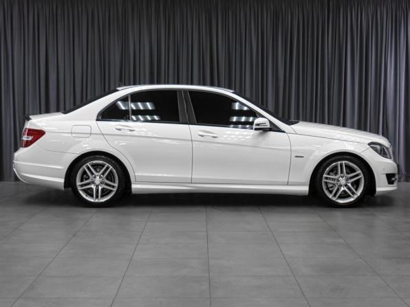 Mercedes-Benz C-Класс III (W204) Рестайлинг с пробегом 2011 года, цена 1 499 000 рублей, 213017 км, седан, Автокод Объявления