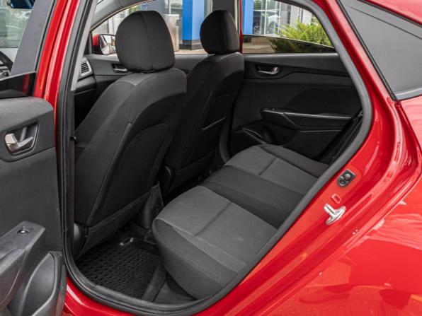 Hyundai Solaris II с пробегом 2019 года, цена 1 469 000 рублей, 90074 км, седан, Автокод Объявления