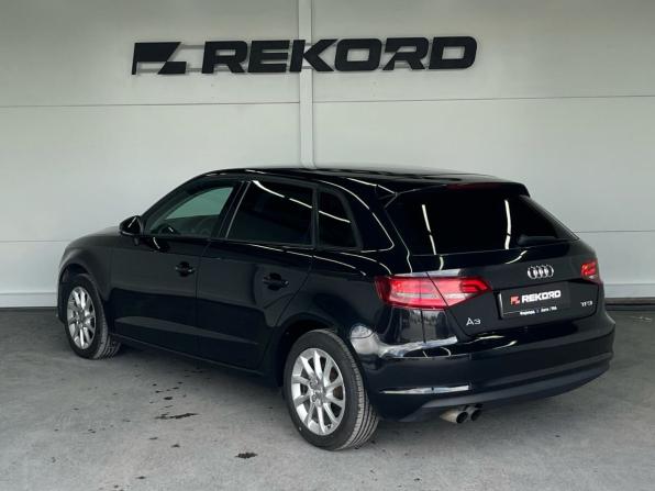 Audi A3 III (8V) с пробегом 2013 года, цена 1 109 000 рублей, 197146 км, хэтчбек, Автокод Объявления
