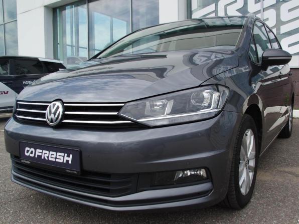 Volkswagen Touran II с пробегом 2017 года, цена 1 529 000 рублей, 410000 км, компактвэн, Автокод Объявления