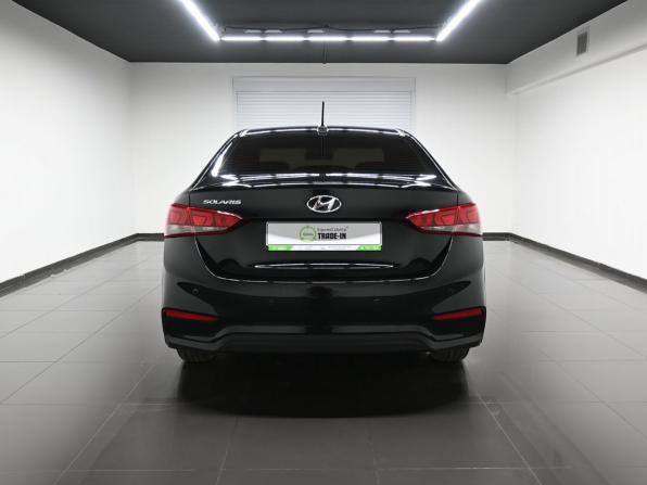 Hyundai Solaris II с пробегом 2018 года, цена 1 195 000 рублей, 131425 км, седан, Автокод Объявления