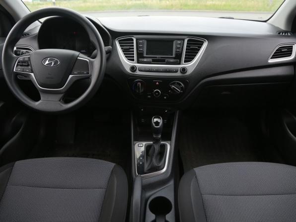 Hyundai Solaris II Рестайлинг с пробегом 2021 года, цена 1 851 000 рублей, 26700 км, седан, Автокод Объявления