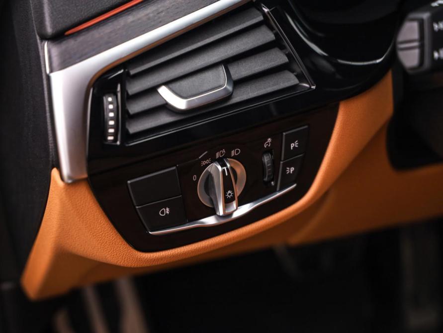 BMW 5 серии VII (G30/G31/G38) Рестайлинг Санкт-Петербург  - изображение 29